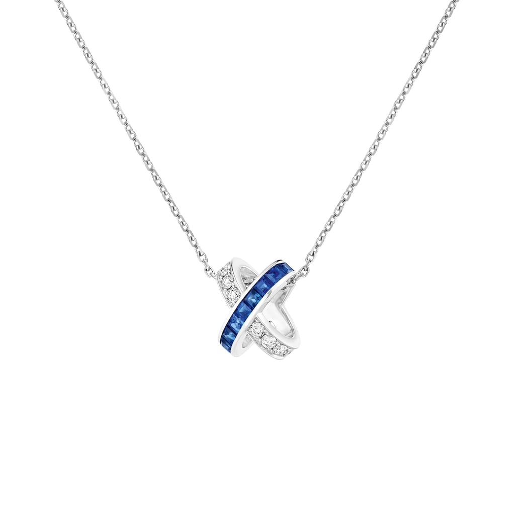 Jeux De Liens Pendant Necklace