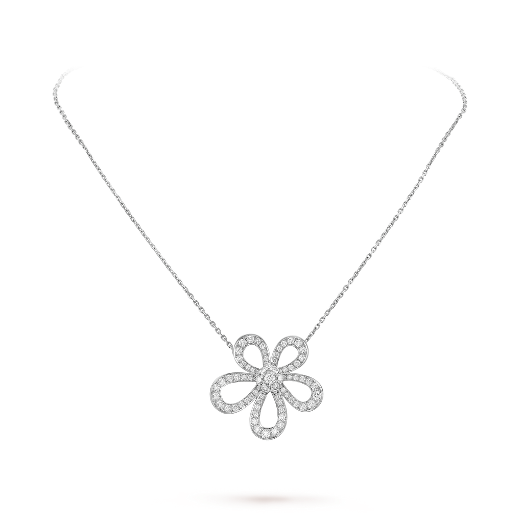 Flowerlace Pendant Necklace - 18K Gold