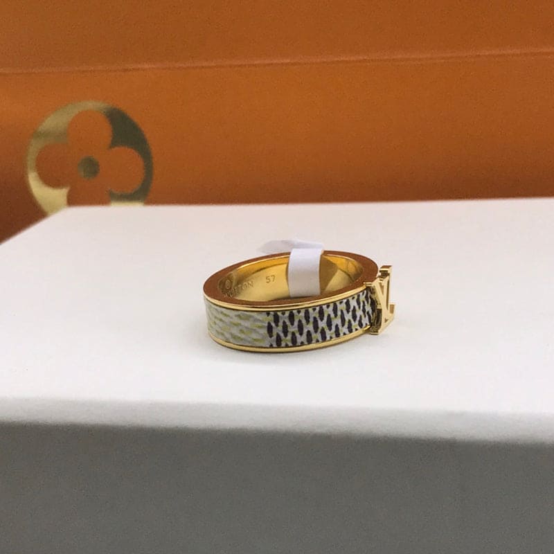 Louis Vuitton Leather Set of Two Rings - 18K Yellow Gold