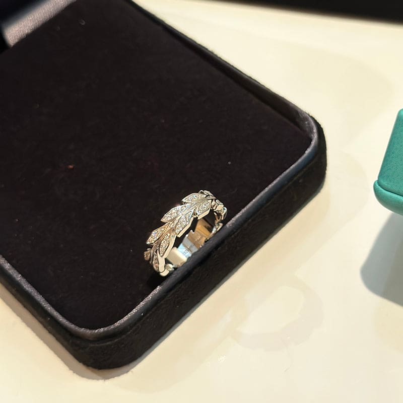Tiffany Victoria Vine Ring - 18K Gold