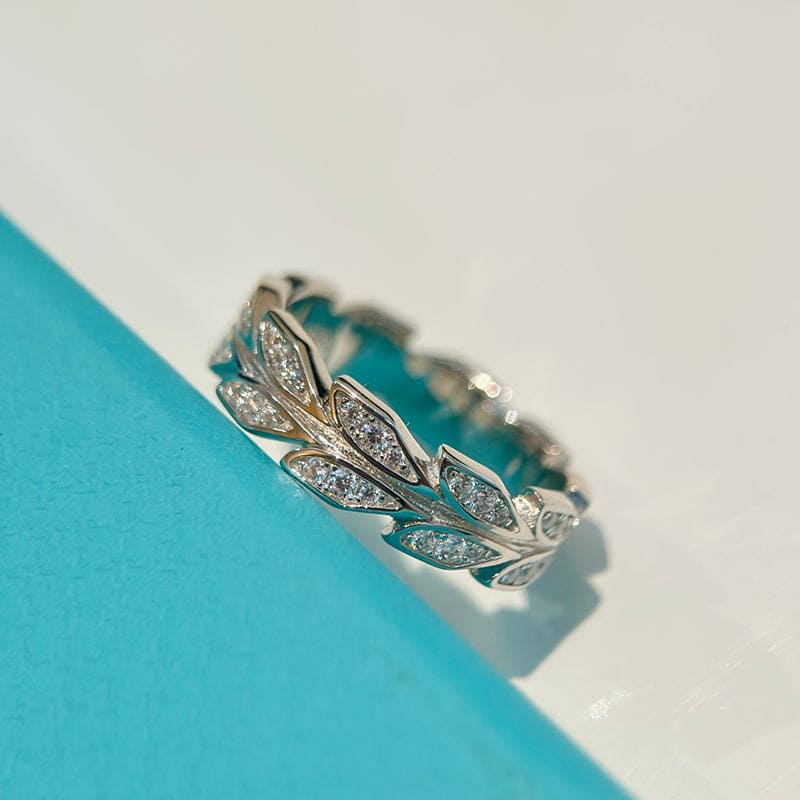 Victoria Vine Ring - 18K White Gold