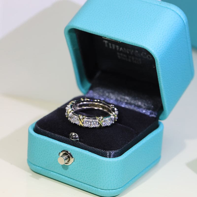 Tiffany Schlumberger Eighteen Stone Ring - 18K Yellow Gold