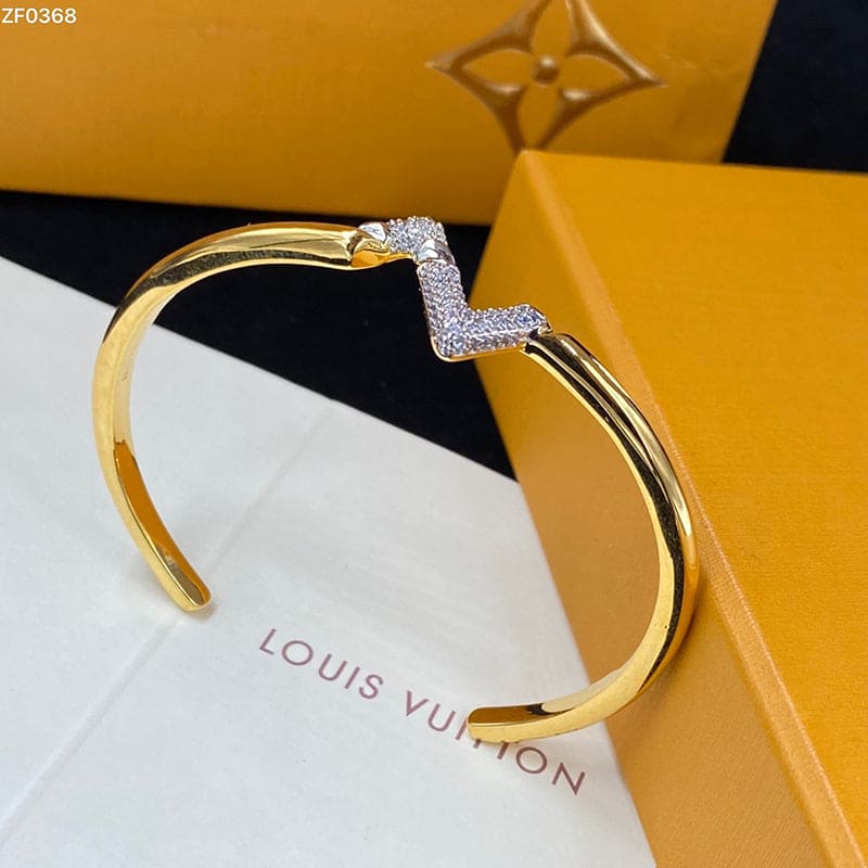Louis Vuitton Volt Upside Down Diamond Bracelet