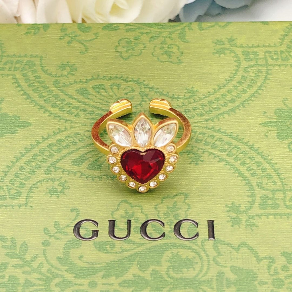 Gucci Double G Crystal Heart Ring - 18K Yellow Gold