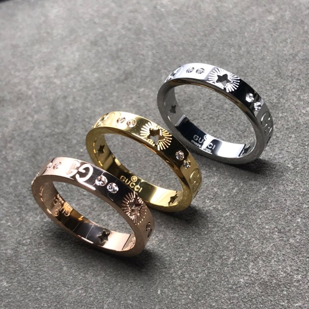 Gucci Double G Icon Diamond Ring - 18K White Gold
