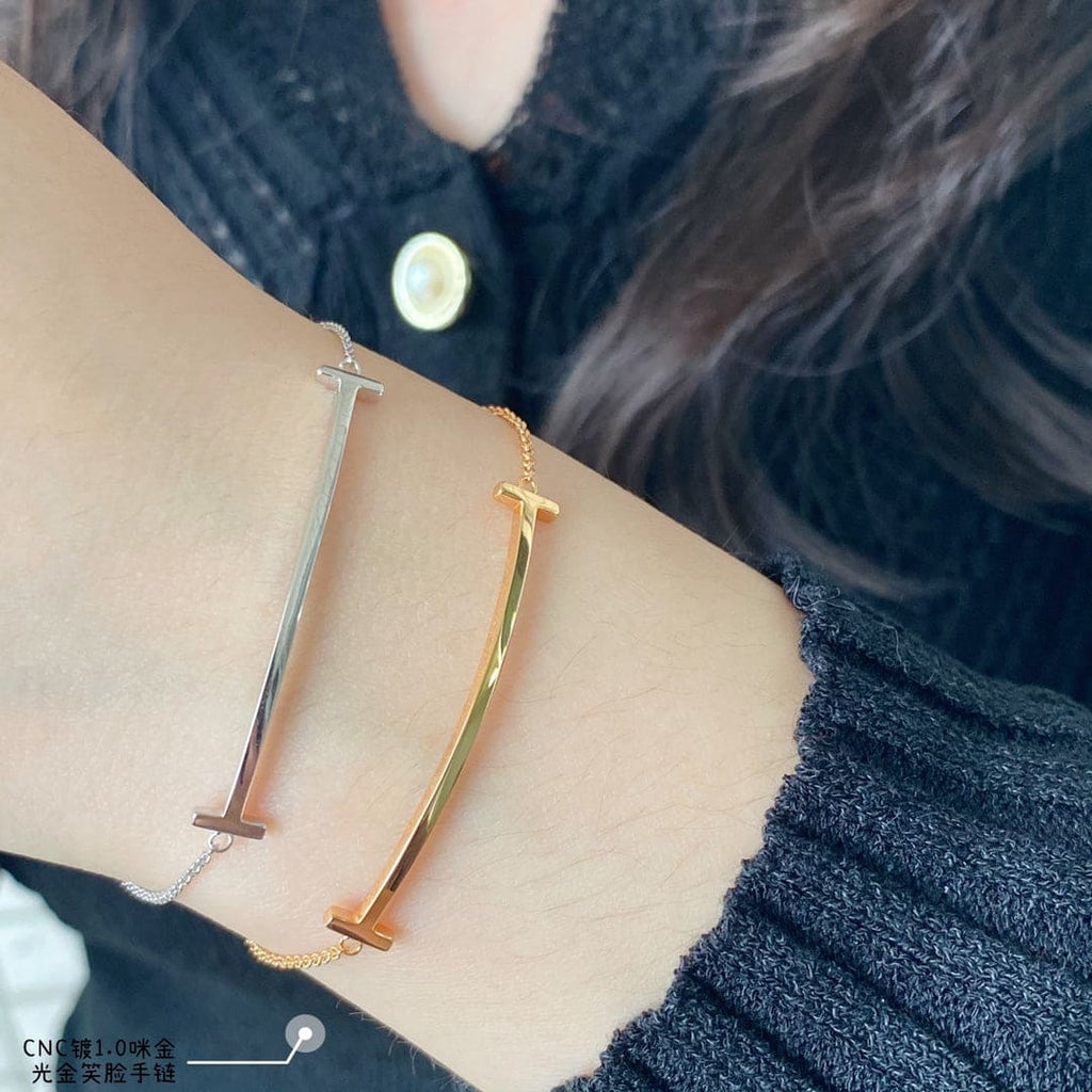 Tiffany Smile Bracelet - 18K Gold