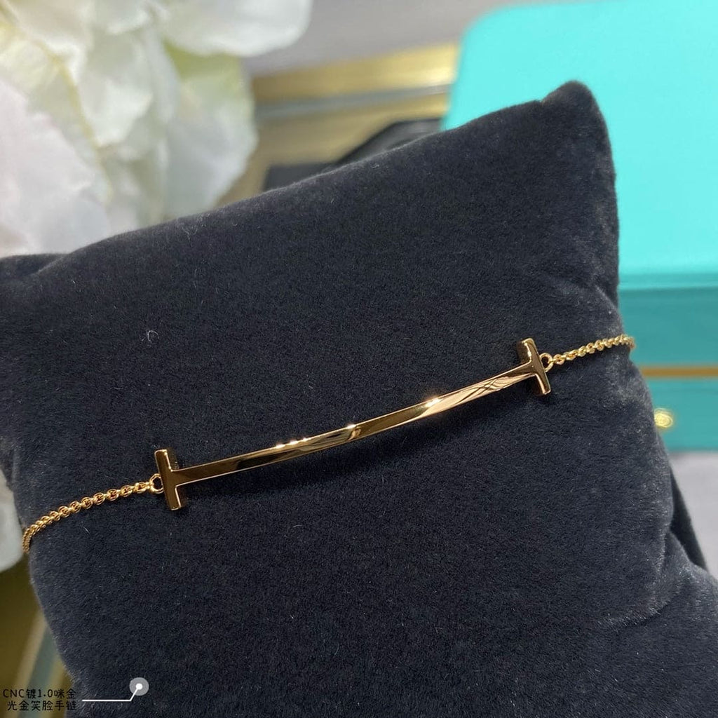 Tiffany Smile Bracelet - 18K Gold