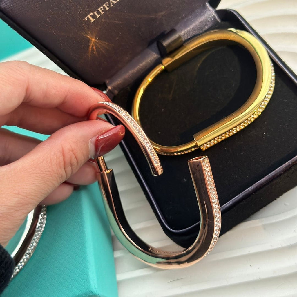 Tiffany Lock Bangle Full Pave Diamond Bracelet - 18K Gold