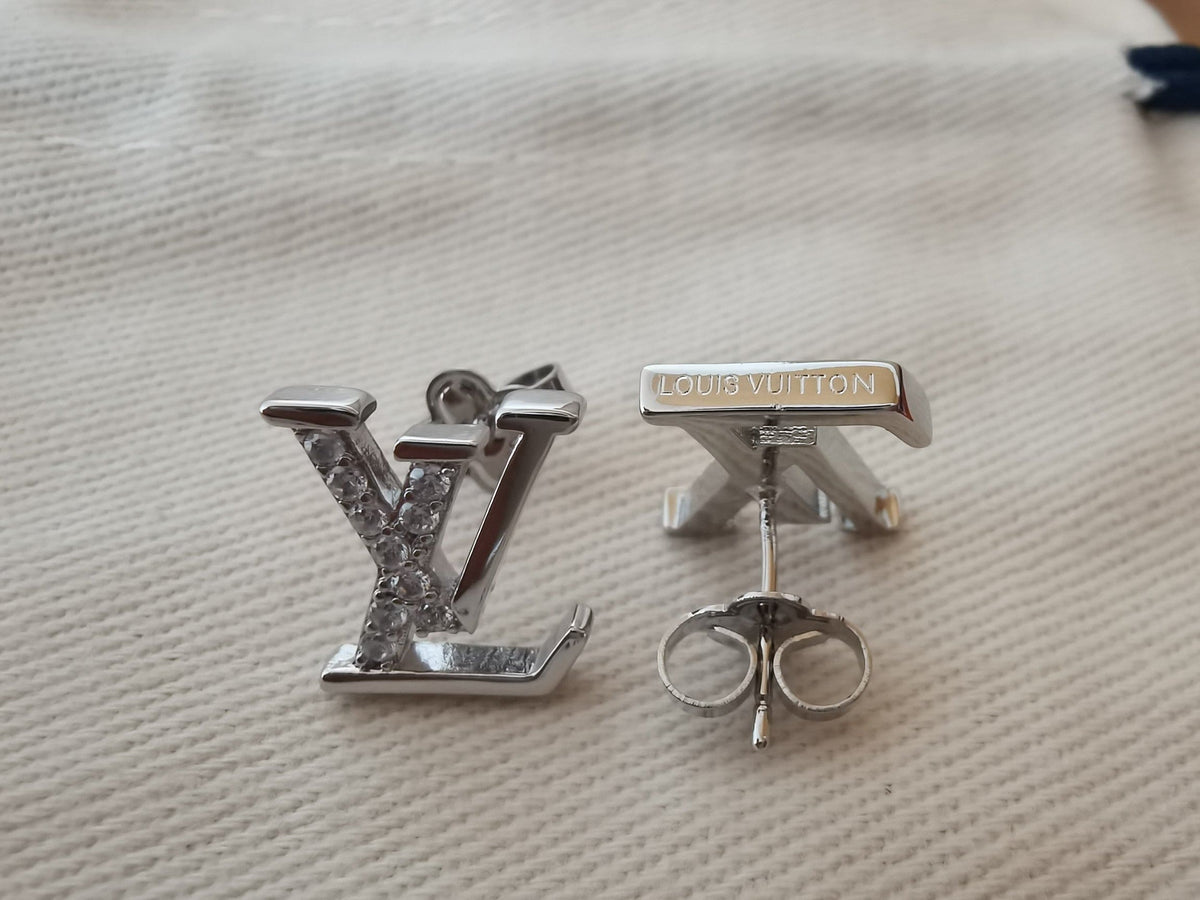 Louis Vuitton Iconic Diamond Earrings - 18K White Gold