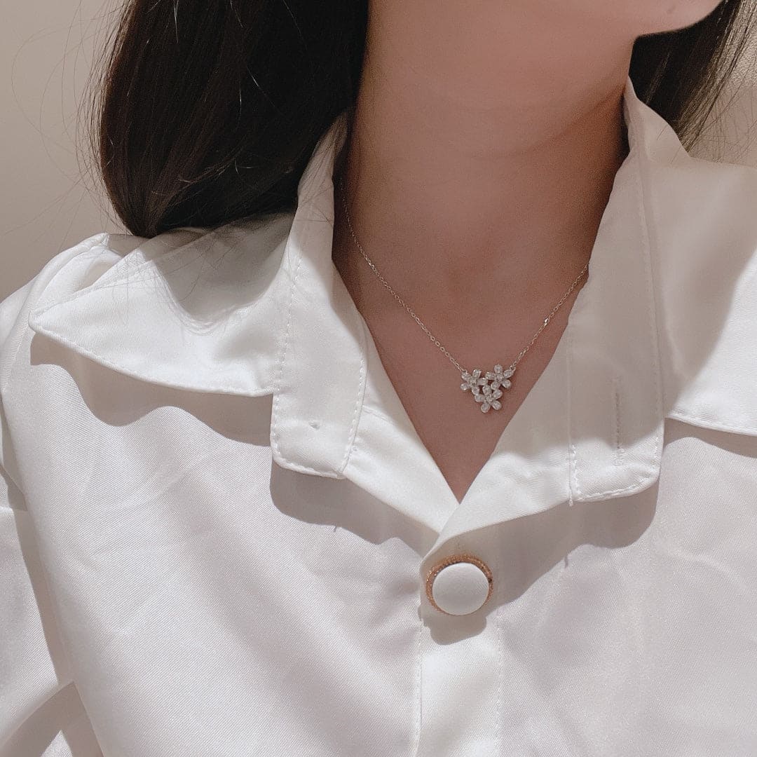 Three Flowers Socrate Necklace - 18K Gold