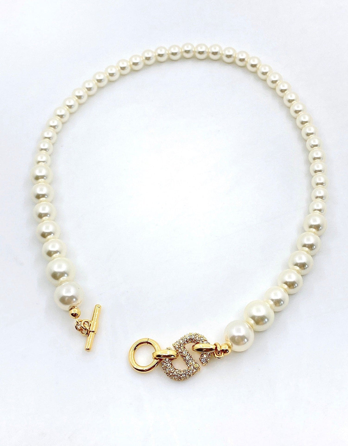 Dior Pearl Necklace