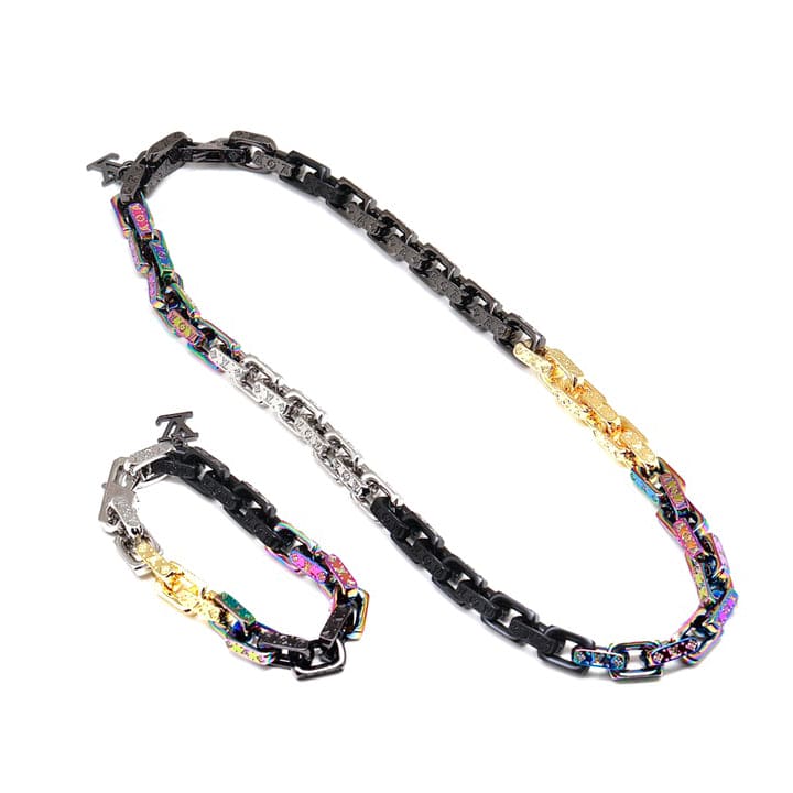 Louis Vuitton Street Style Chain Bracelet