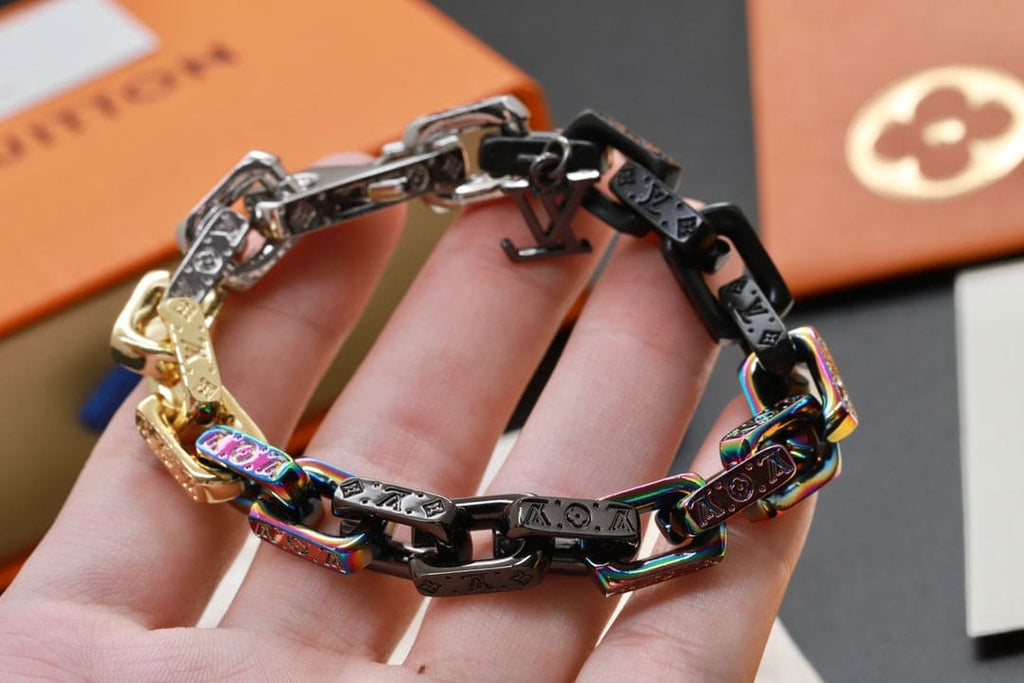 Louis Vuitton Street Style Chain Bracelet