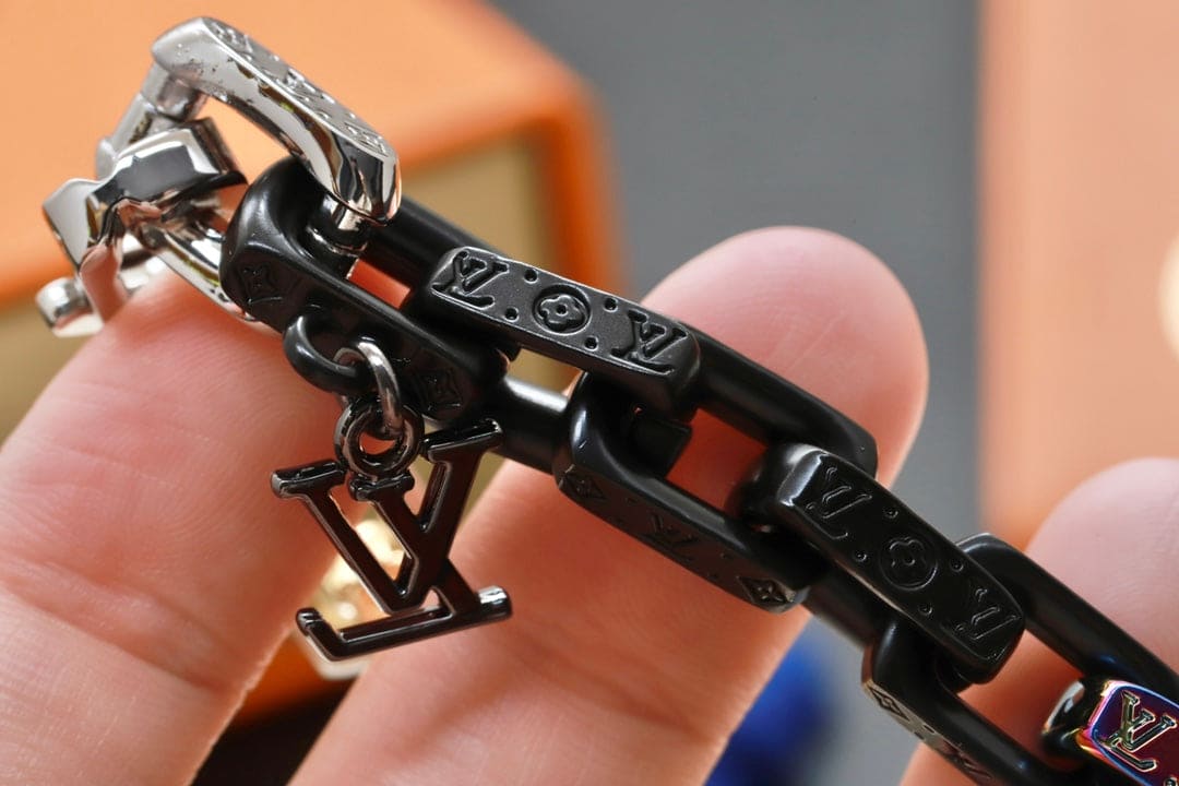 Louis Vuitton Street Style Chain Bracelet