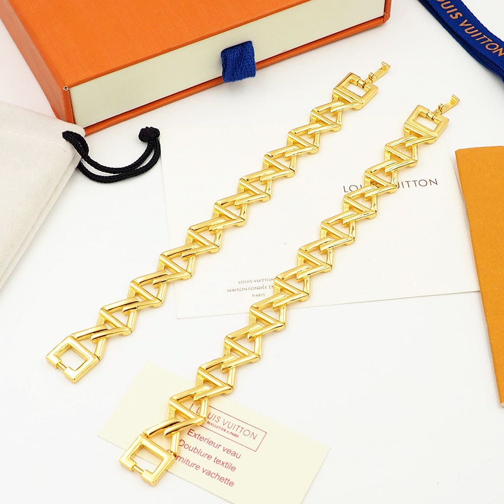 Louis Vuitton Volt Curb Chain Large Bracelet