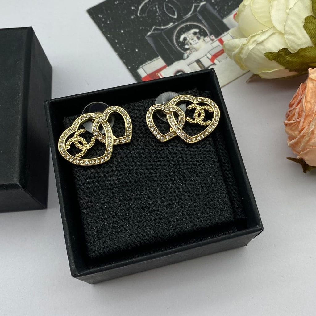 Chanel Heart Diamond Earrings - 1.8 cm Height - 18K Yellow Gold