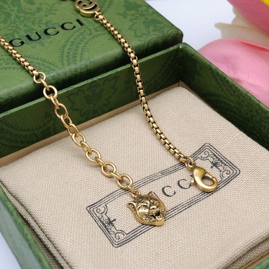Gucci Double G Interlocking G Red Flowers Necklace