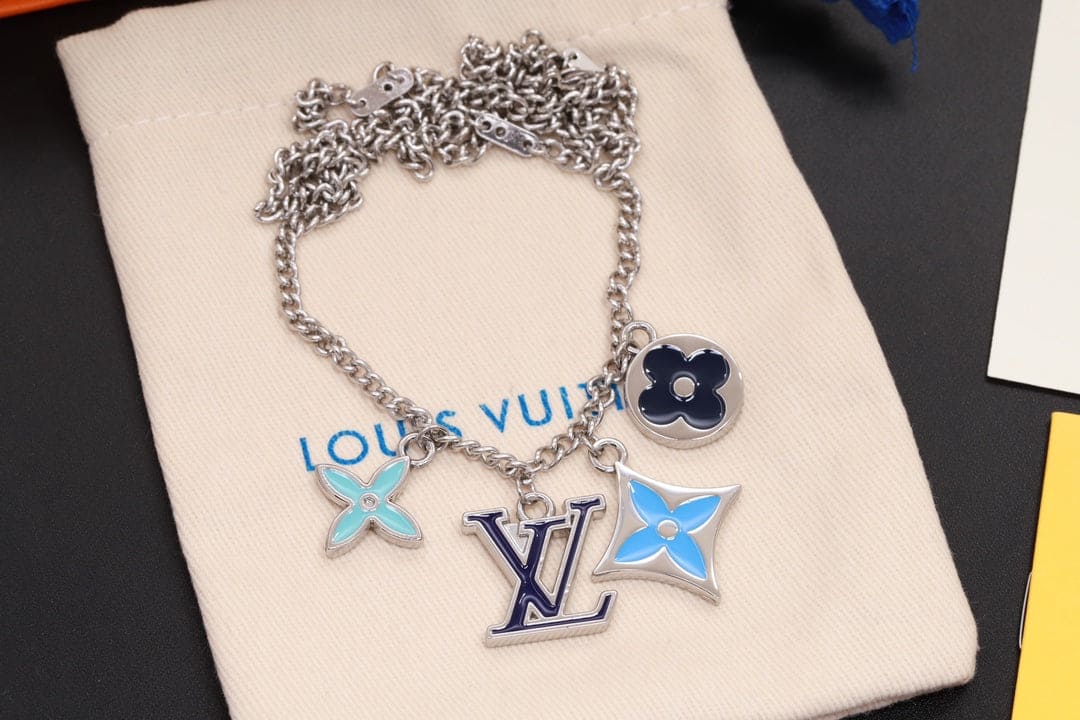 Louis Vuitton Instinct Enamelled Necklace