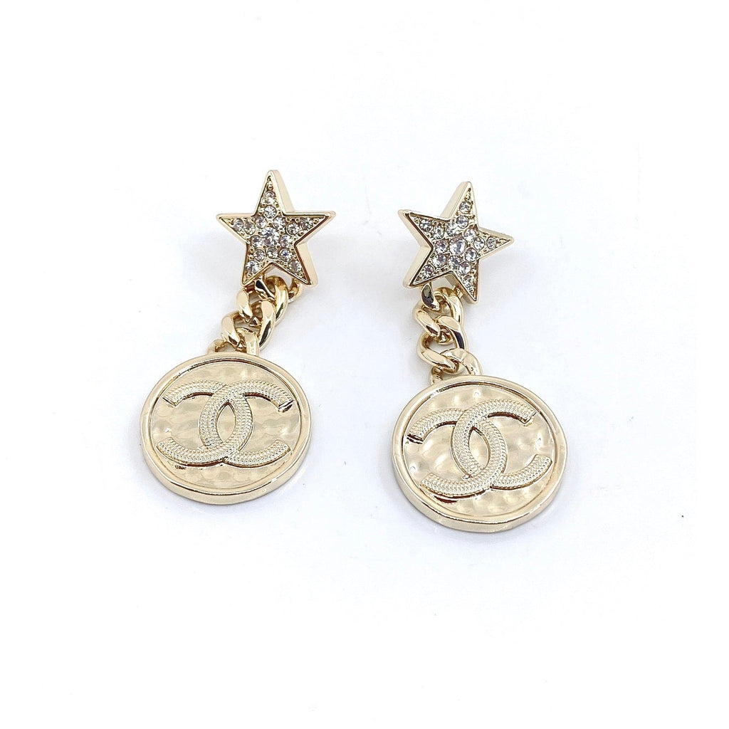Chanel Star Vintage Earrings - 18K Yellow Gold