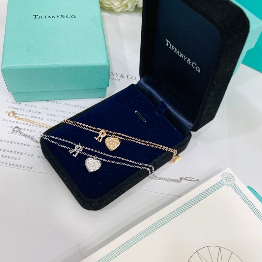 Tiffany Heart Tag Key Bracelet - 18K Gold