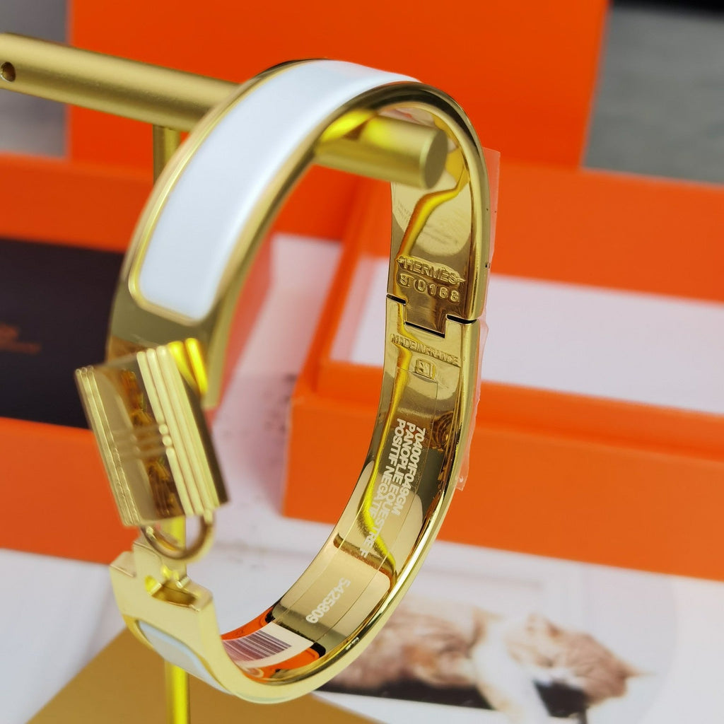 Hermes Clic Cadenas White Bracelet
