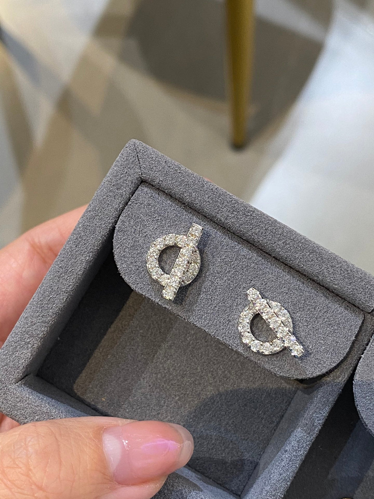 Hermes Finesse Moissanite Stud Earrings