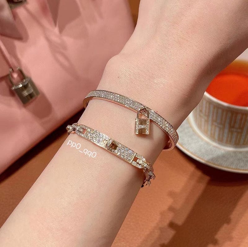 Hermes Kelly Clochette Moissanite Bracelet - 18K Rose Gold