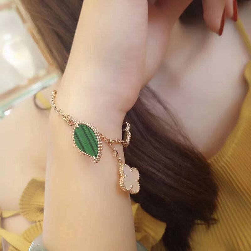 Lucky Alhambra Four Motifs Clover Bracelet