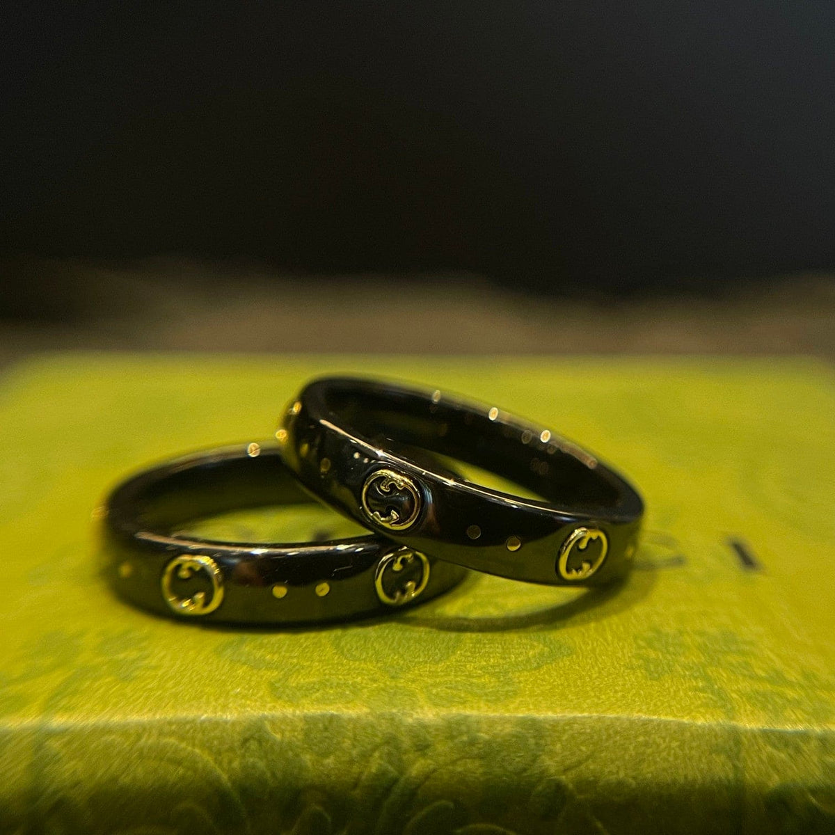Gucci Double G Icon Black Corundum Ring - 18K Yellow Gold