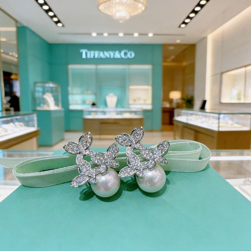 Tiffany Diamond Pearl Earrings - 18K White Gold