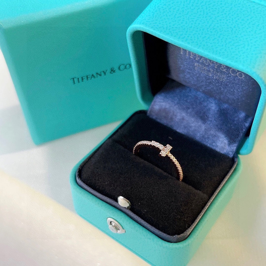 Tiffany Moissanite Wire Ring - 18K Gold