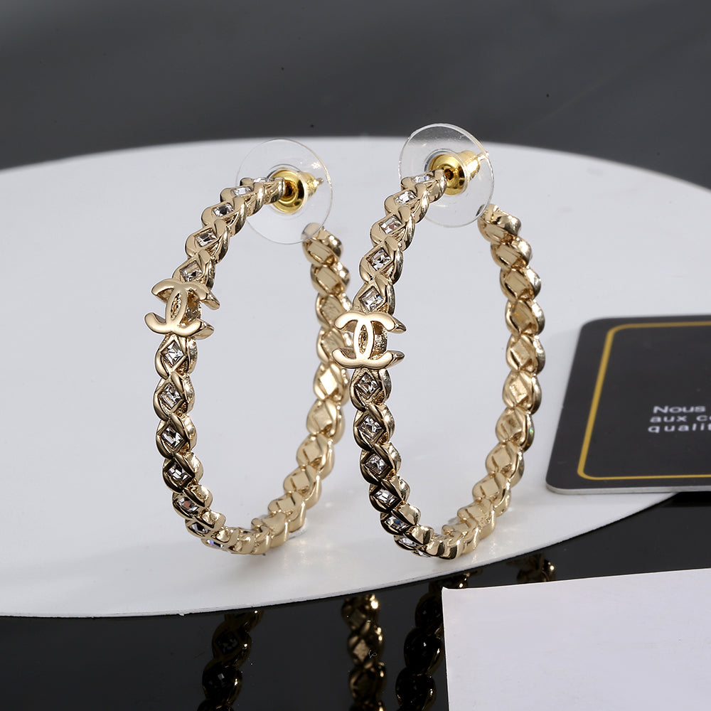 Chanel Crystal Earrings - 18K Yellow Gold