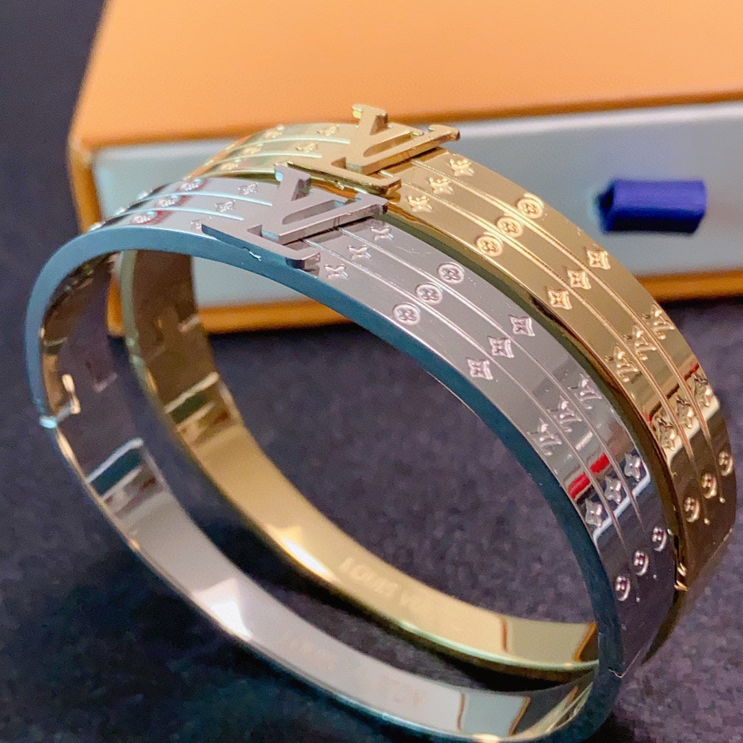 Louis Vuitton Vintage Monogram Bracelet