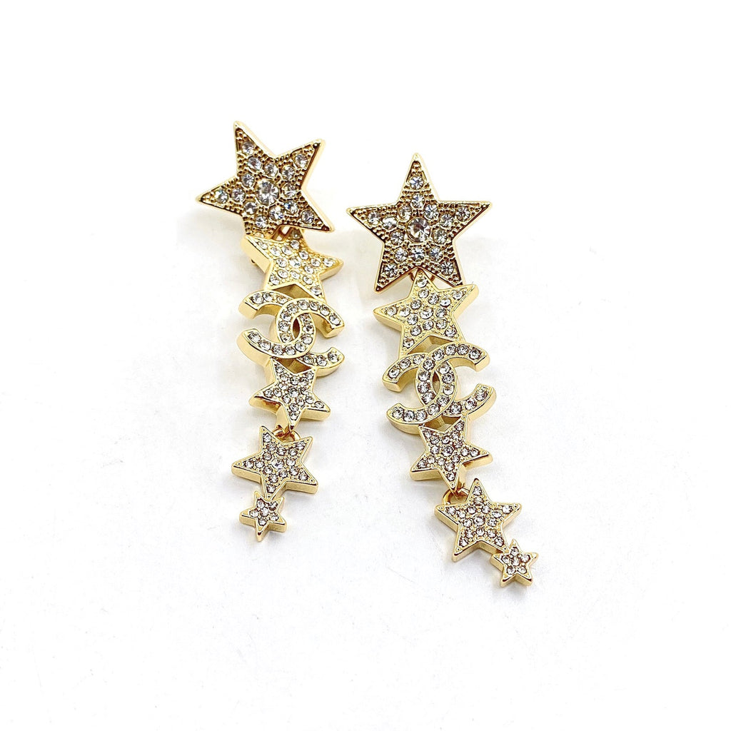 Chanel Star Diamonds Long Earrings - 18K Yellow Gold