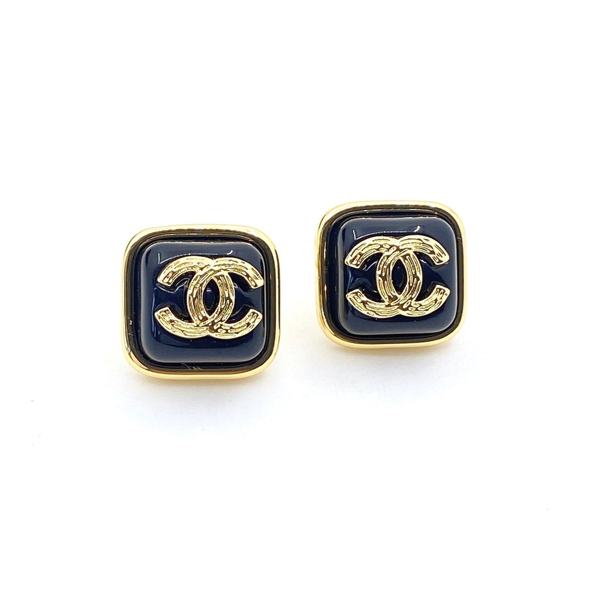 Chanel Square Resin Earrings - 18K Yellow Gold