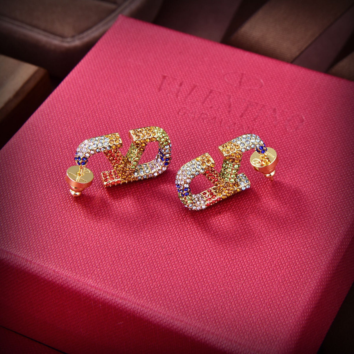 Valentino Valentino Signature Earrings - 18K Yellow Gold