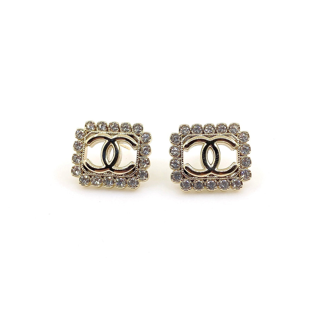 Chanel Square Pearl Earrings - 18K Yellow Gold
