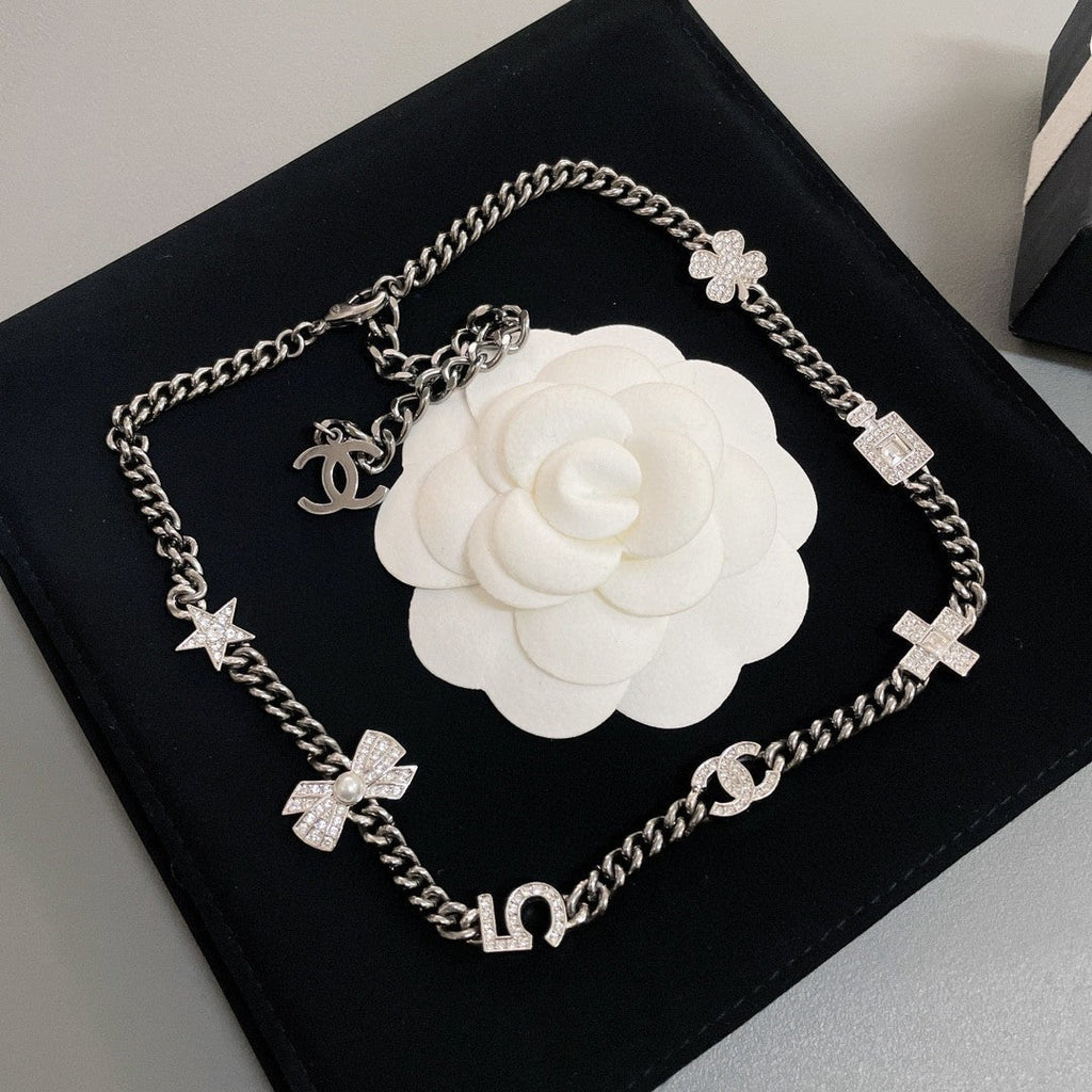 Chanel No.5 Perfume Bottle Pendant Necklace