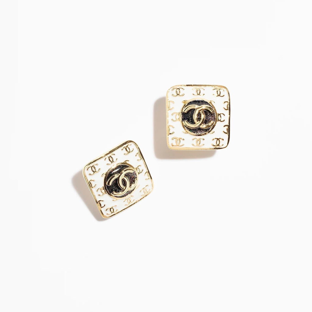 Chanel Vintage Earrings - 18K Yellow Gold
