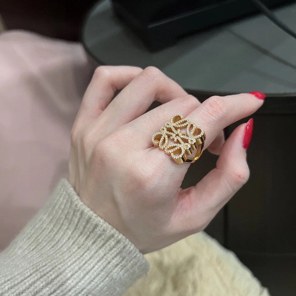 LOEWE Anagram Crystal Ring - 18K Yellow Gold