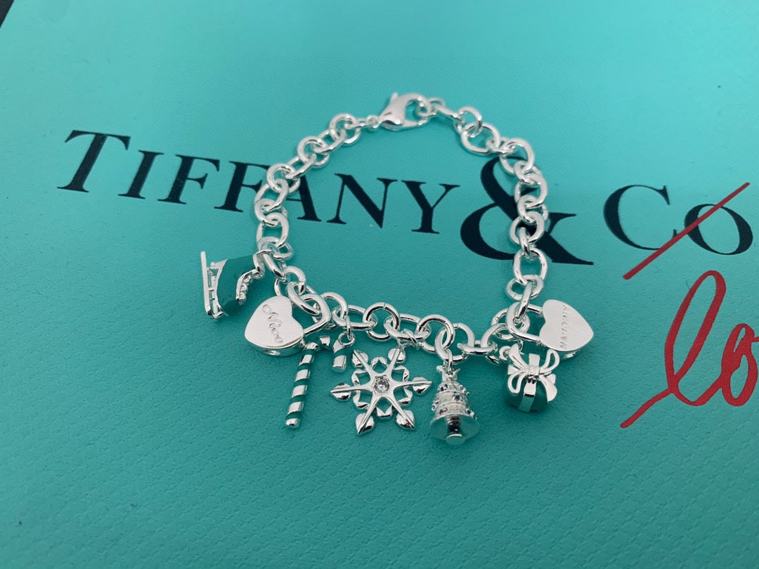 Tiffany Christmas Tag Bracelet - 18K White Gold