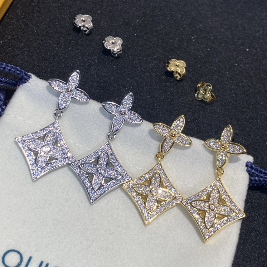 Louis Vuitton Blossom Earrings - 18K Gold