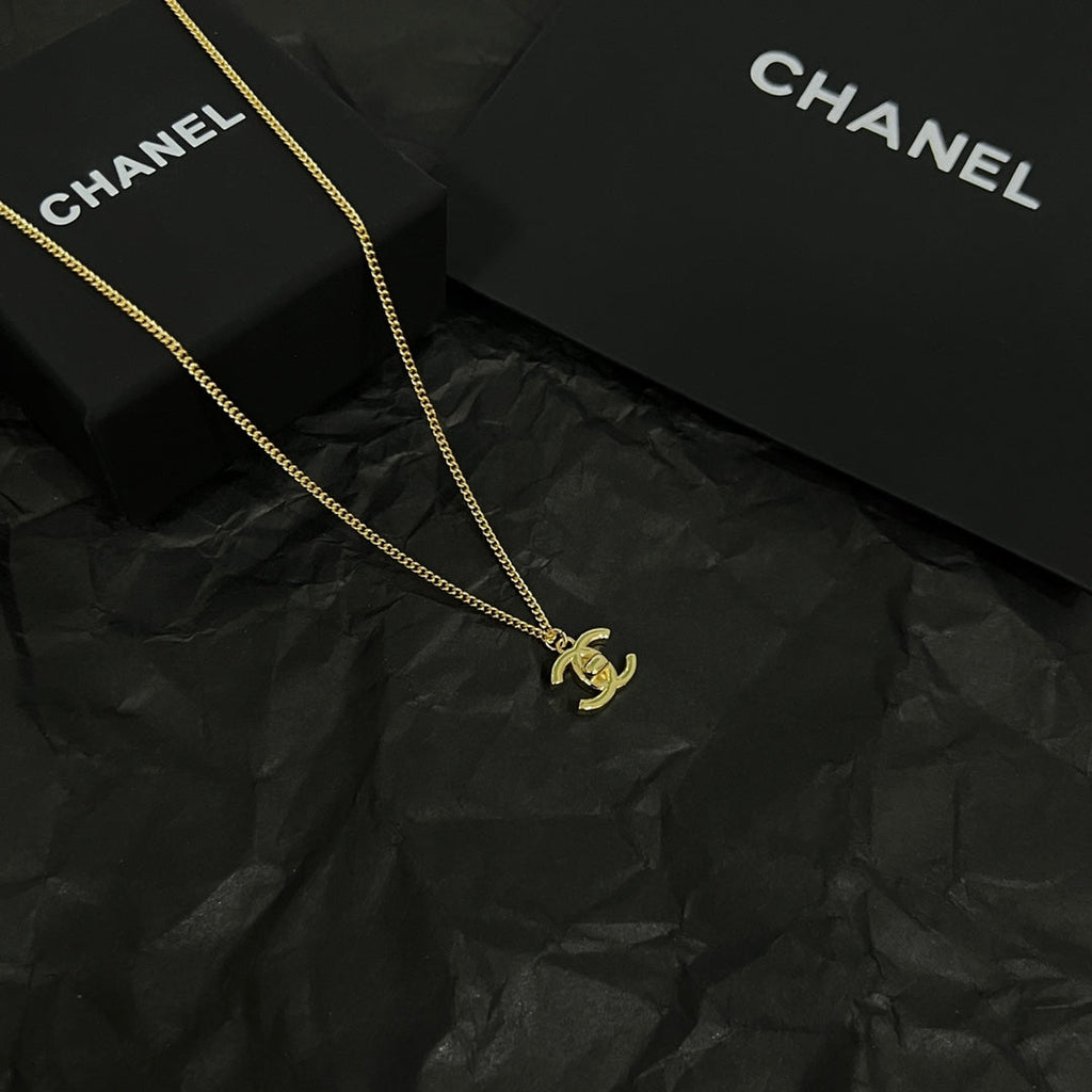Chanel Vintage Necklace