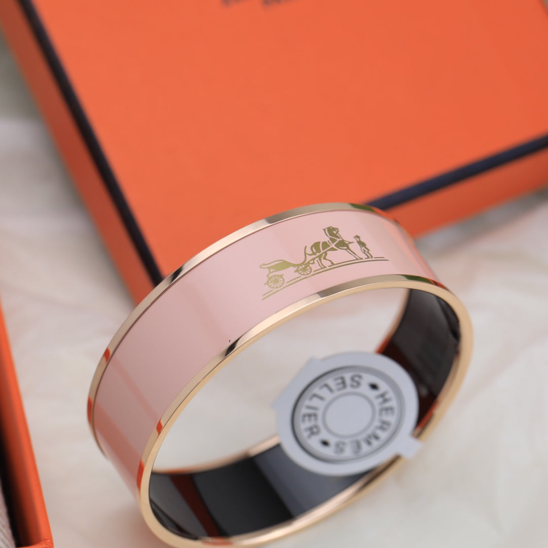 Hermes Enamel Caleche Wide Bangle Bracelet - 18K Yellow Gold