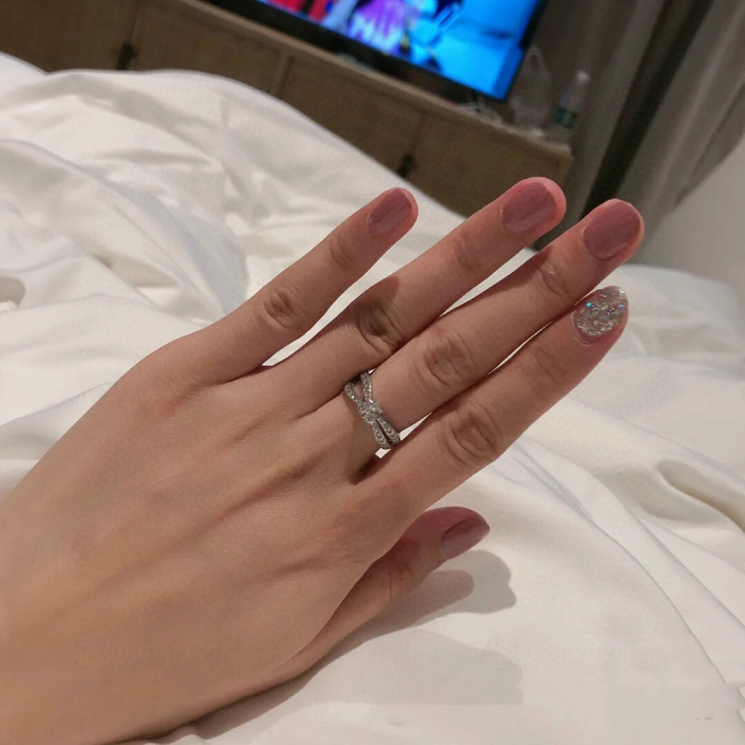 Moissanite Ring - 18K White Gold