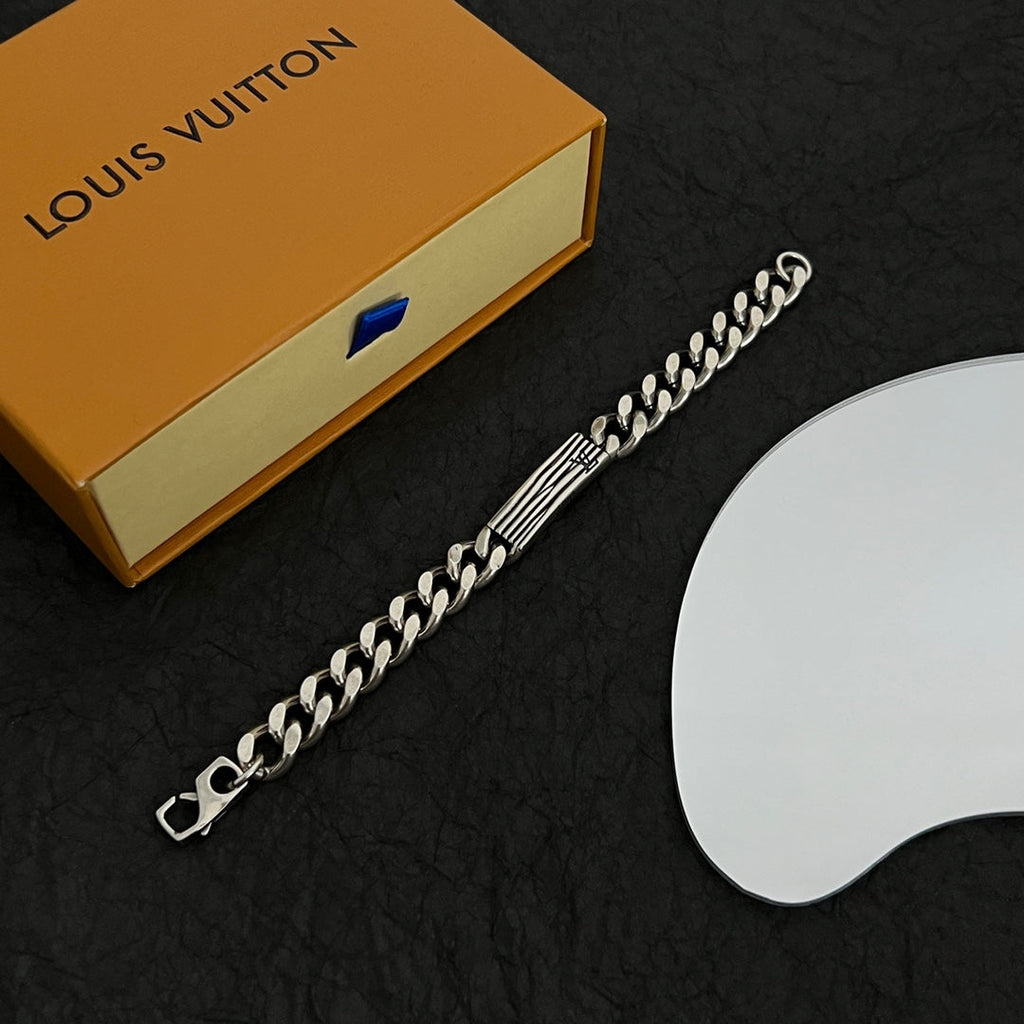 Louis Vuitton Vintage Chains Bracelet