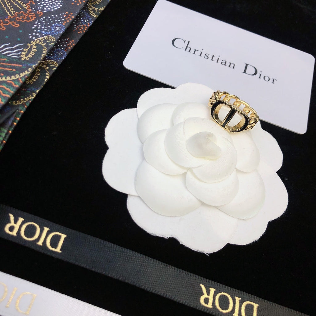 Dior Petit CD Chain Link Ring - 18K Yellow Gold