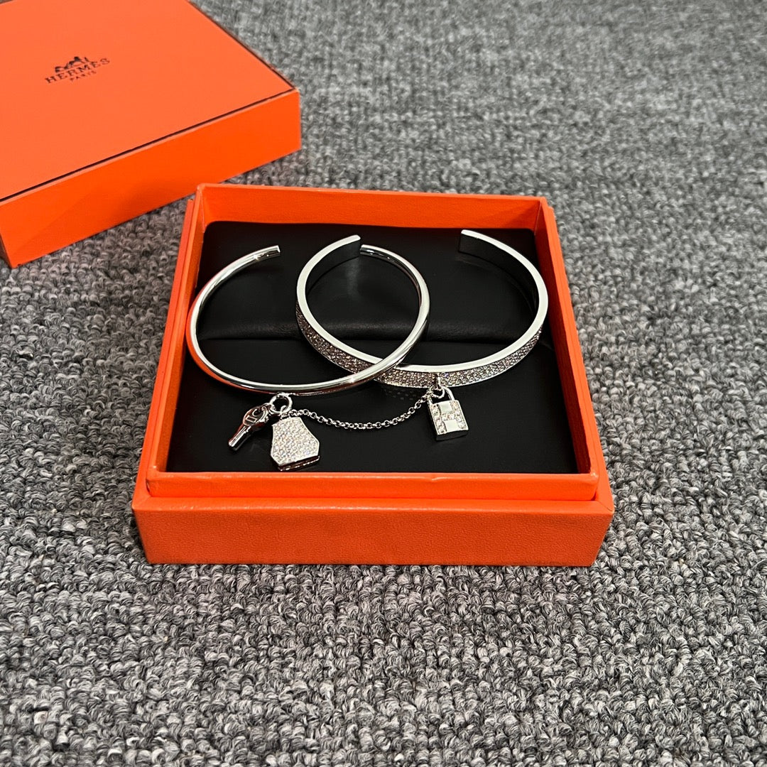 Hermes Kelly Clochette Moissanite Bracelet - 18K White Gold