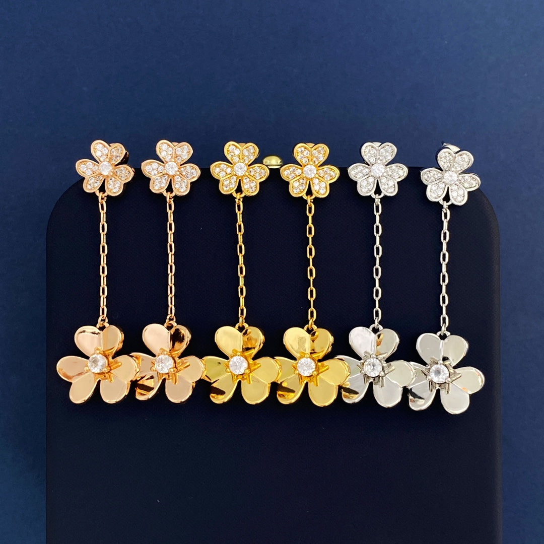 Frivole Pendant Earrings - 18K Gold