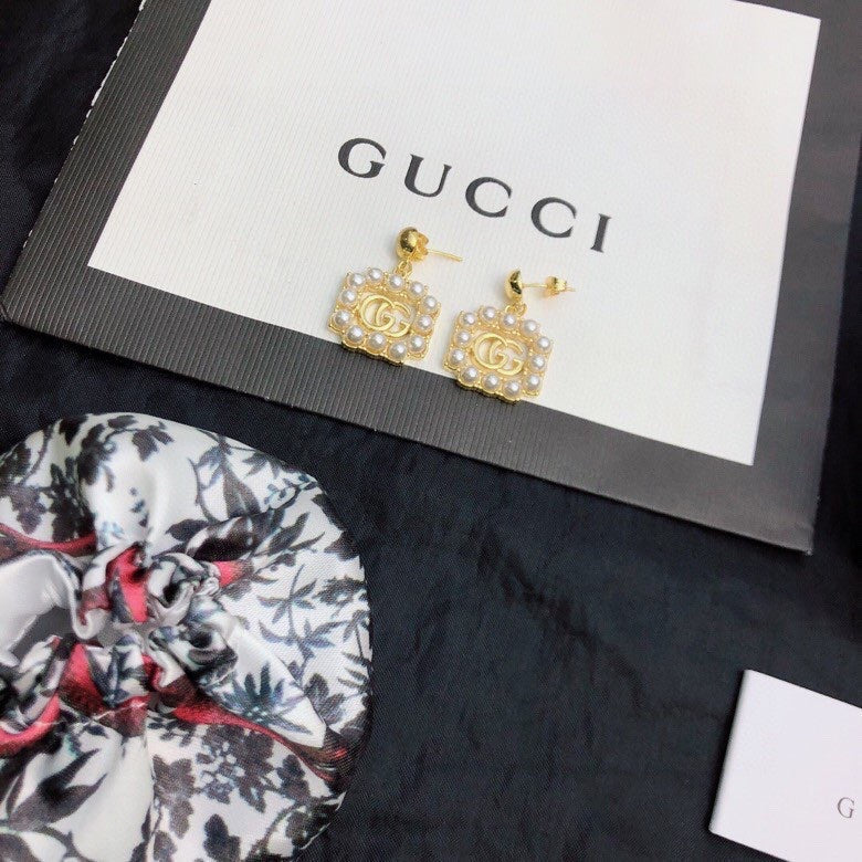 Gucci Double G Square Pearl Earrings - 18K Yellow Gold
